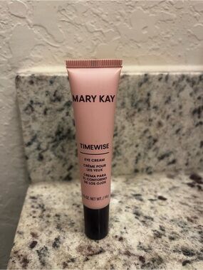 Mary Kay TimeWise Eye Cream - Soft Pink Tube